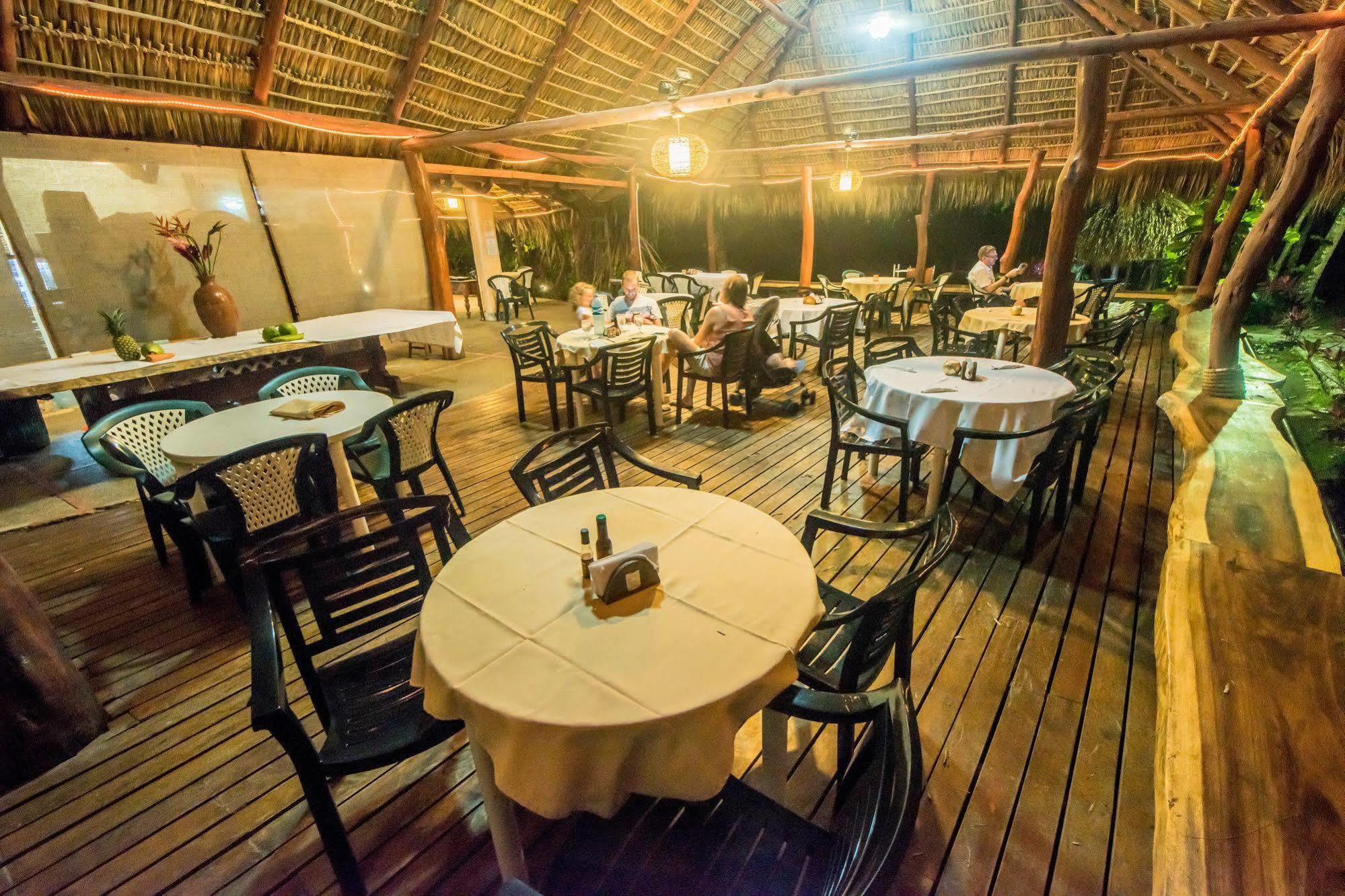 Karahe Beach Hotel Manuel Antonio Eksteriør billede