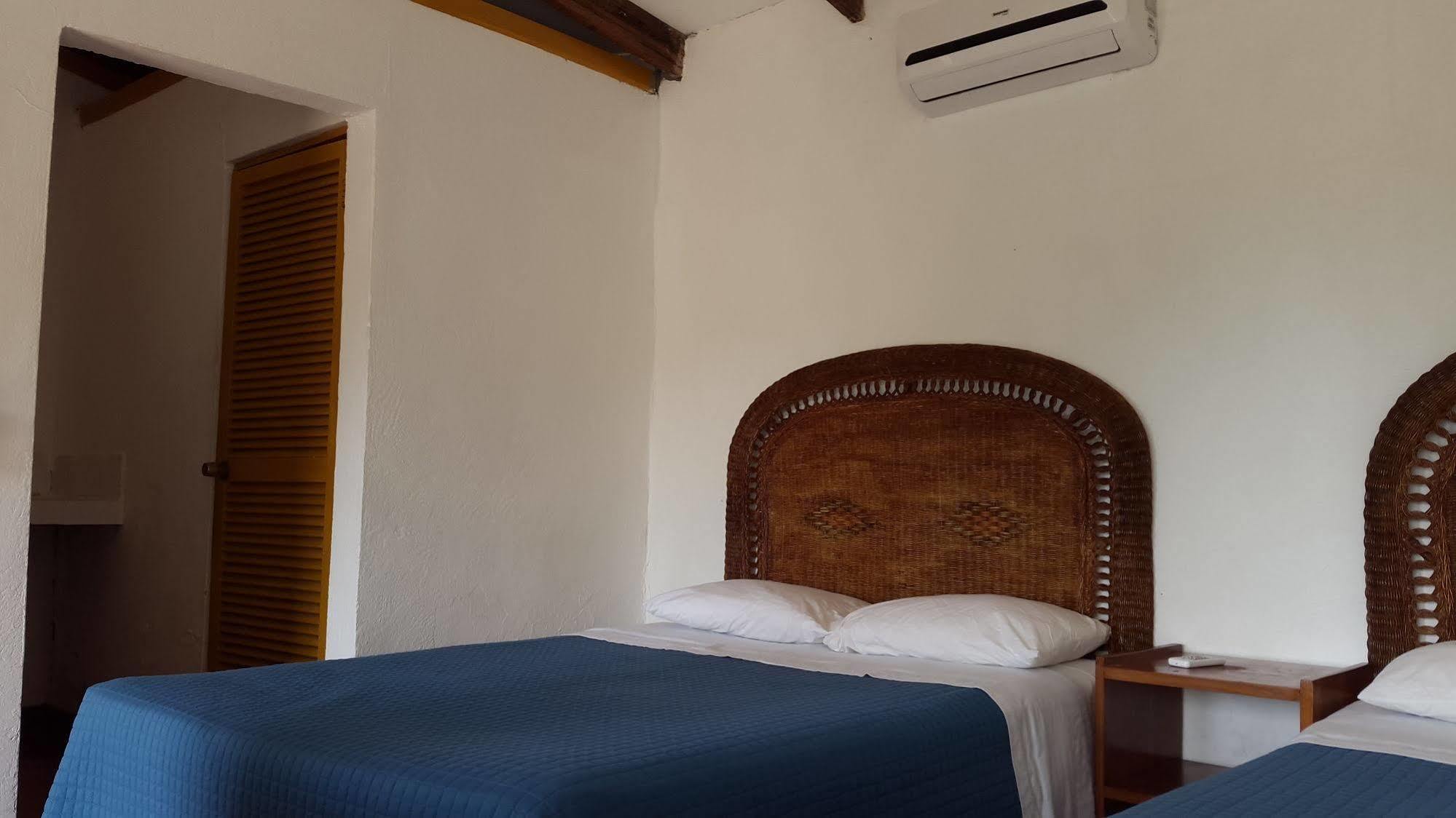 Karahe Beach Hotel Manuel Antonio Eksteriør billede