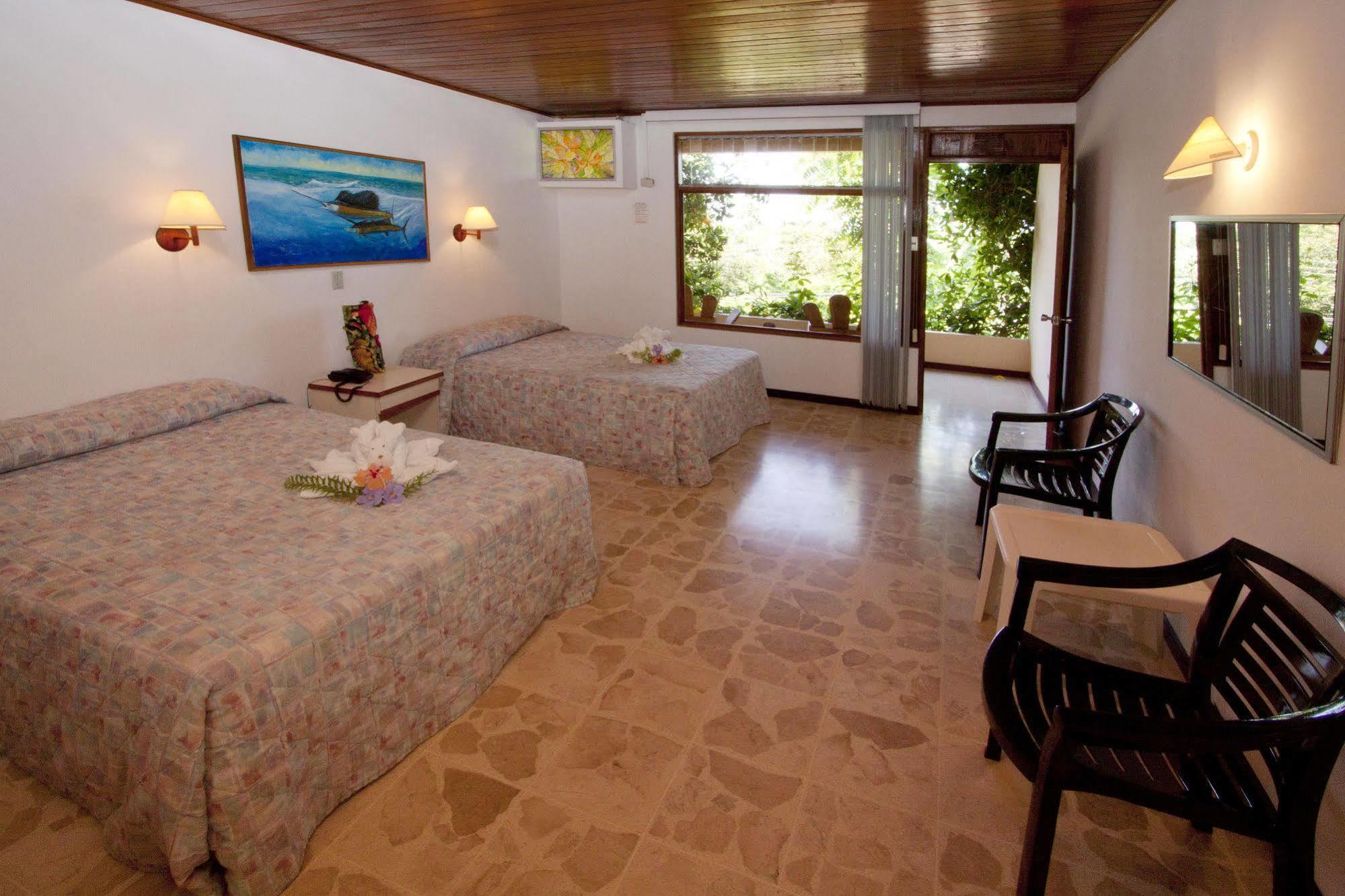 Karahe Beach Hotel Manuel Antonio Eksteriør billede