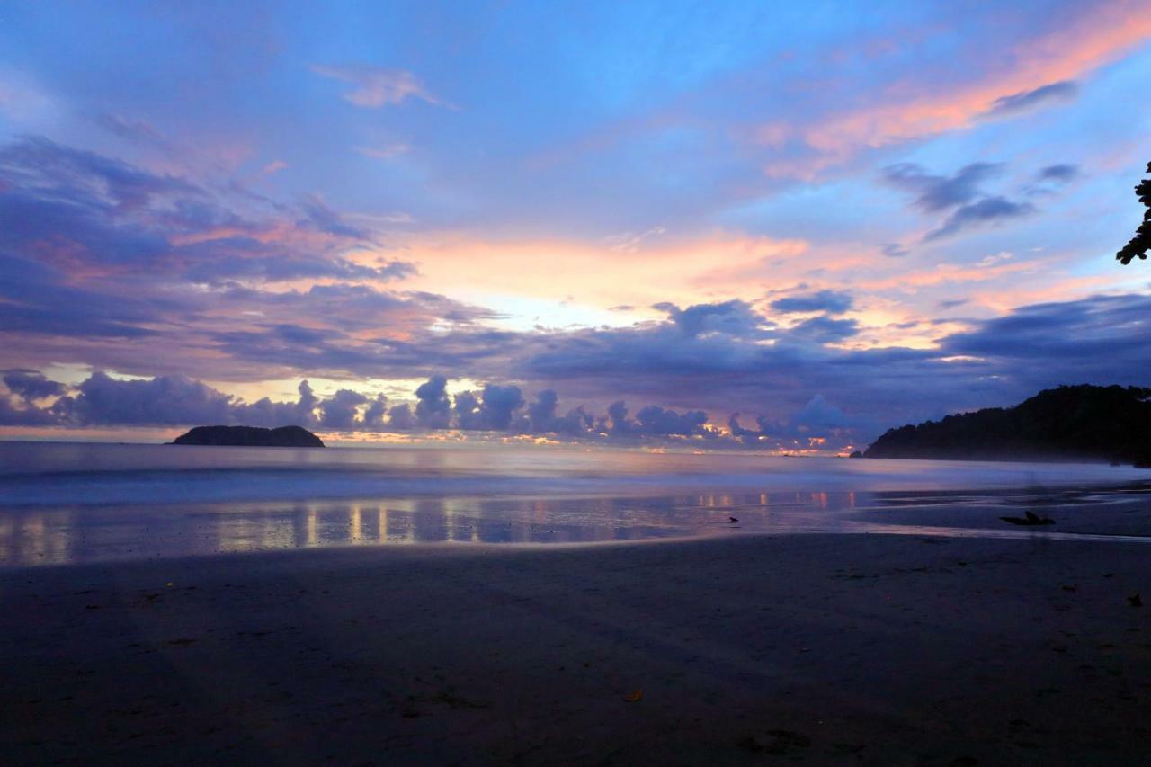 Karahe Beach Hotel Manuel Antonio Eksteriør billede